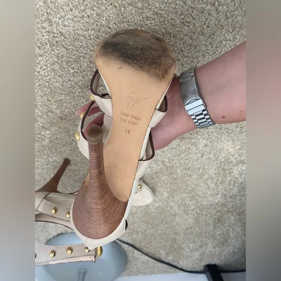Giuseppe Zanotti Gold Studded Gladiator Heel Nude Size 39 - Picture 9 of 9